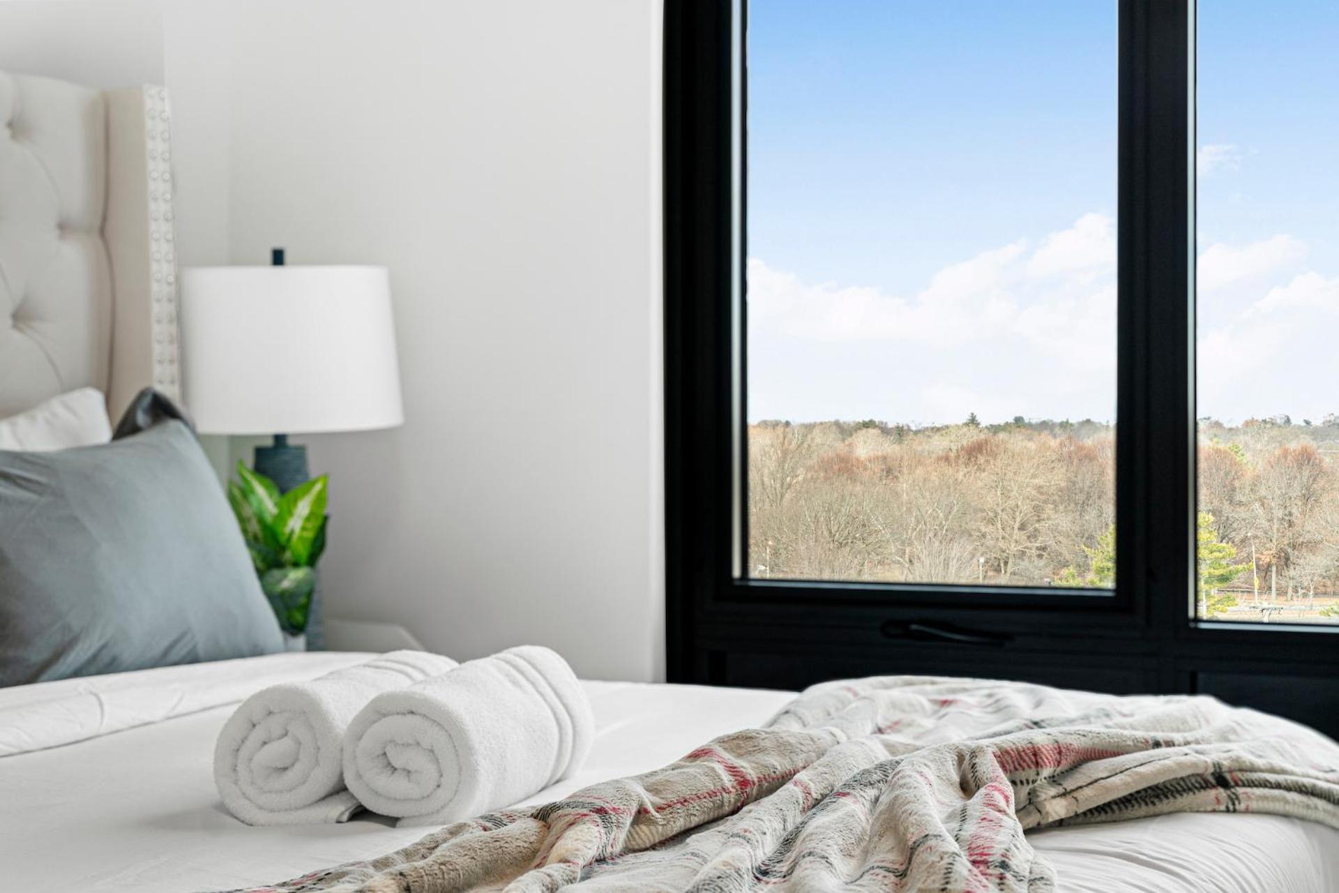 Furnished Luxury Apartment Next To Harvard Stadium Boston Eksteriør bilde